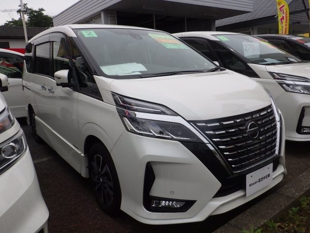 NISSAN SERENA 2020