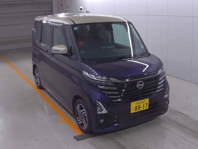 NISSAN ROOX 2024