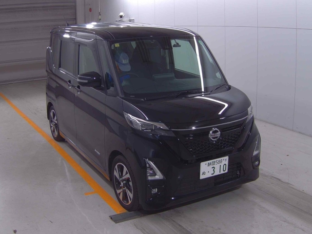 NISSAN ROOX 2020