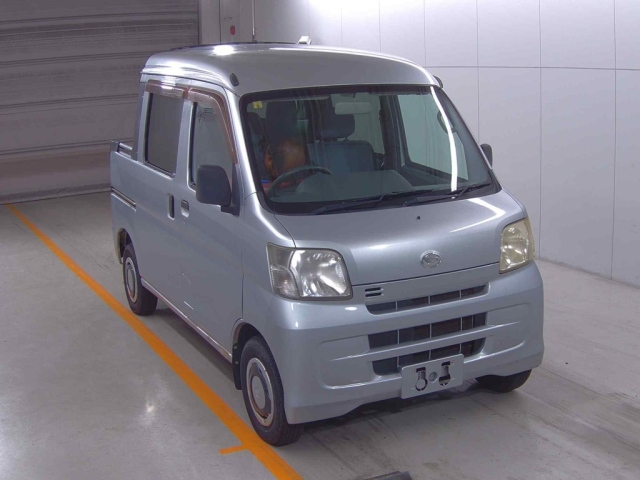 DAIHATSU HIJET VAN 2013