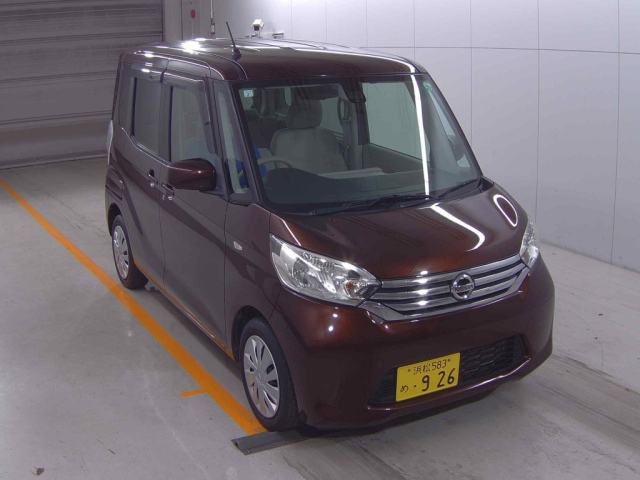 NISSAN DAYZ ROOX