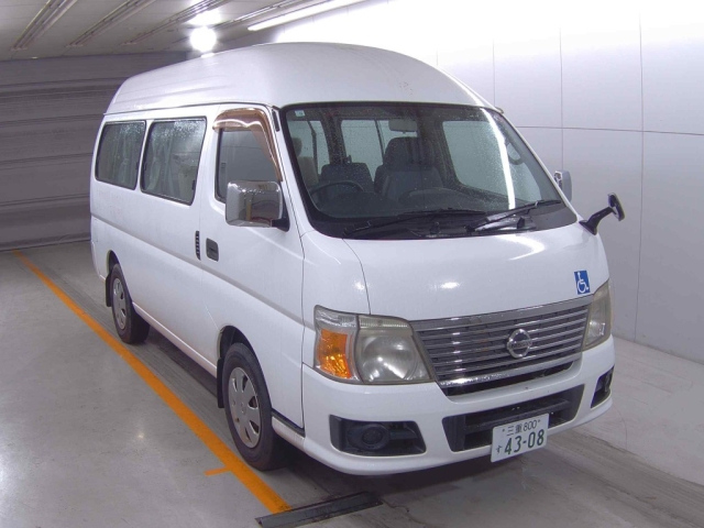NISSAN CARAVAN BUS