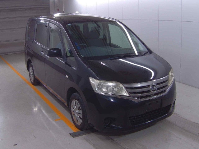NISSAN SERENA 2013