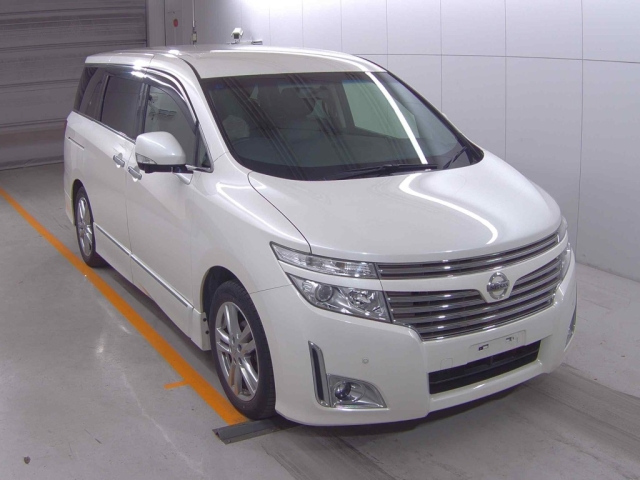 NISSAN ELGRAND 2012