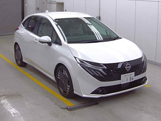 nissan aura