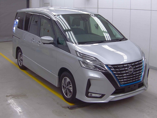 NISSAN SERENA 2020