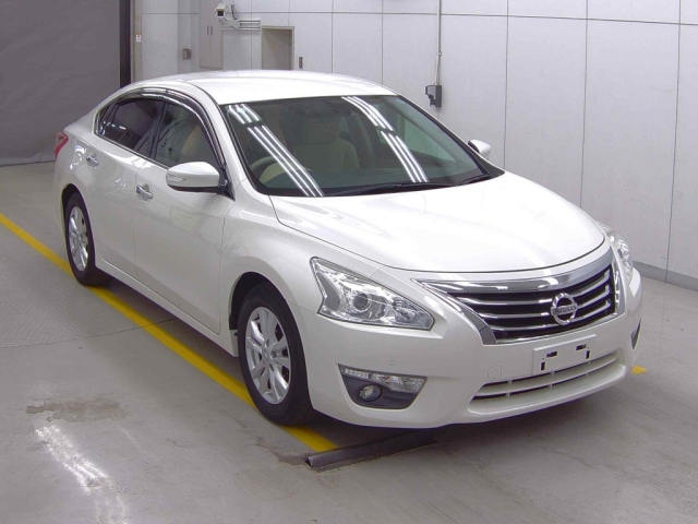 NISSAN TEANA 2016