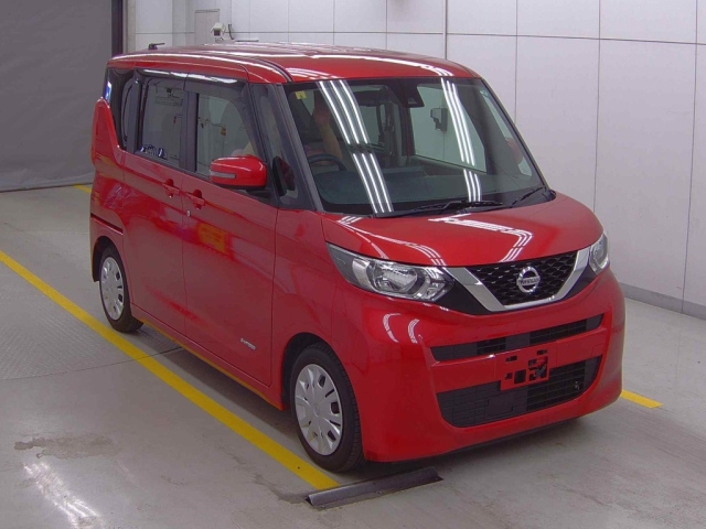 NISSAN ROOX 2020