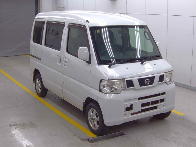 NISSAN CLIPPER VAN 2013