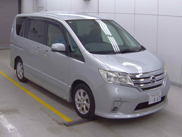 NISSAN SERENA 2013