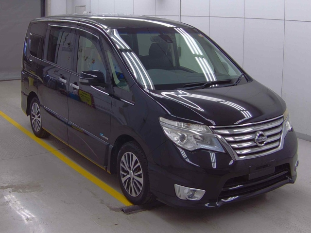 NISSAN SERENA 2015