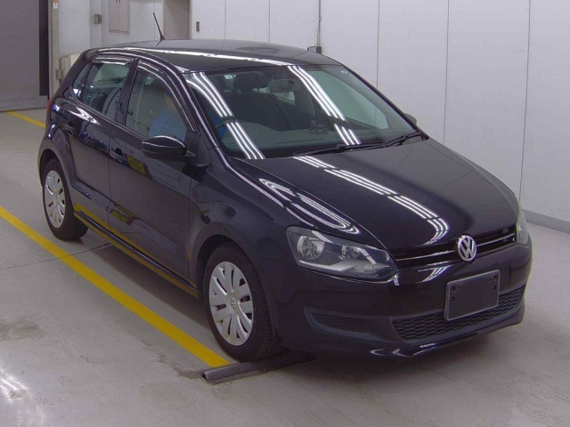 VOLKSWAGEN POLO 2012