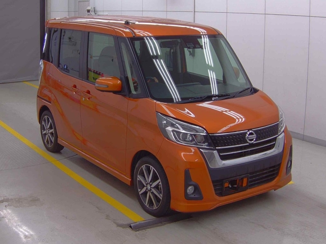 NISSAN DAYZ ROOX