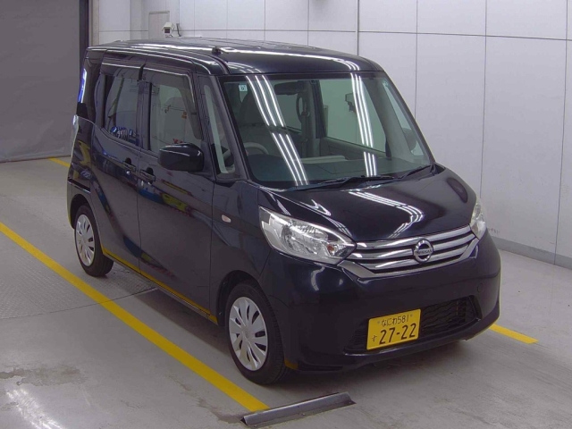 NISSAN DAYZ ROOX