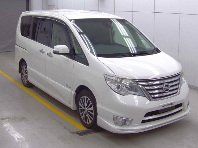 NISSAN SERENA 2014