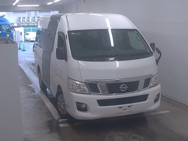 NISSAN CARAVAN BUS 2016