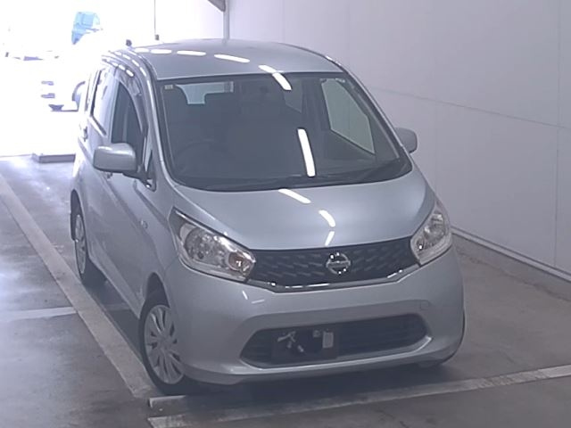 NISSAN DAYZ 2014