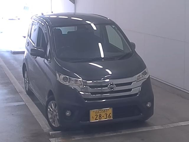 NISSAN DAYZ 2013