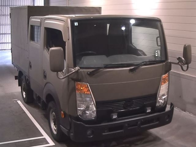 NISSAN ATLAS 2010