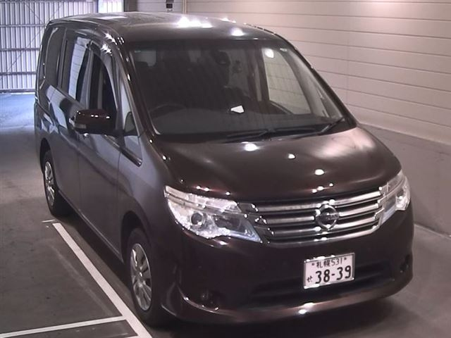 NISSAN SERENA