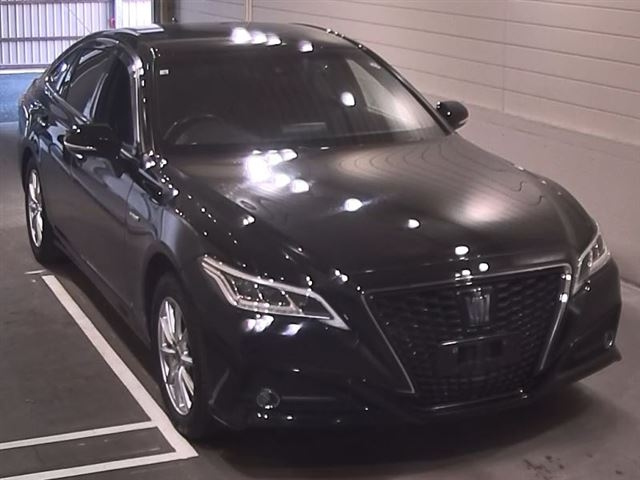 TOYOTA CROWN 2020