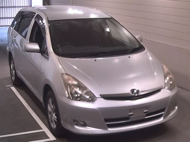 TOYOTA WISH 2006