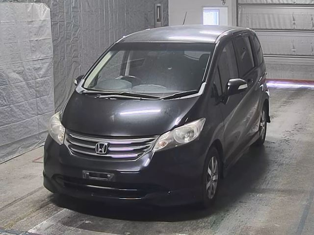 HONDA FREED 2010