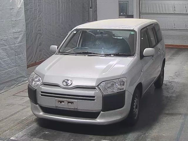 TOYOTA PROBOX 2020