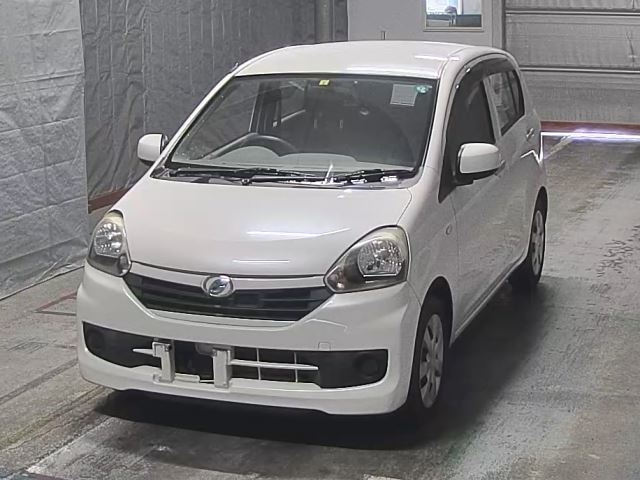 DAIHATSU MIRA E S 2014