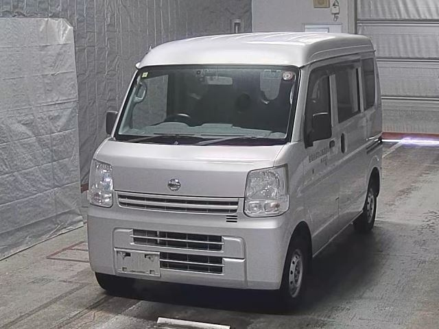 NISSAN CLIPPER VAN 2017