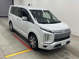 mitsubishi delica-d5