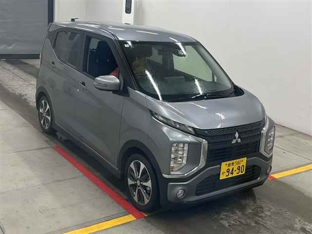 MITSUBISHI EK X 2024