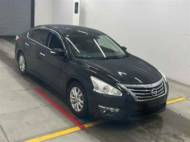 NISSAN TEANA 2017