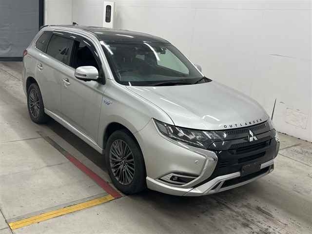 MITSUBISHI OUTLANDER PHEV 2018