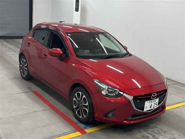 MAZDA DEMIO 2015