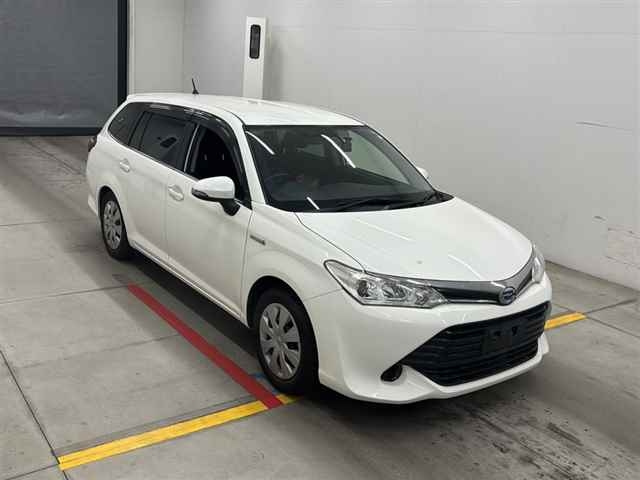 TOYOTA COROLLA FIELDER 2017