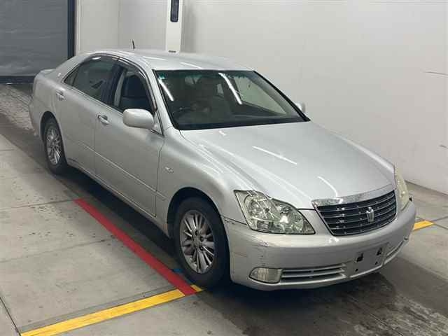 TOYOTA CROWN 2005