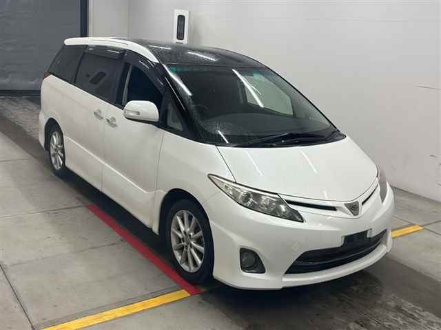 TOYOTA ESTIMA 2010
