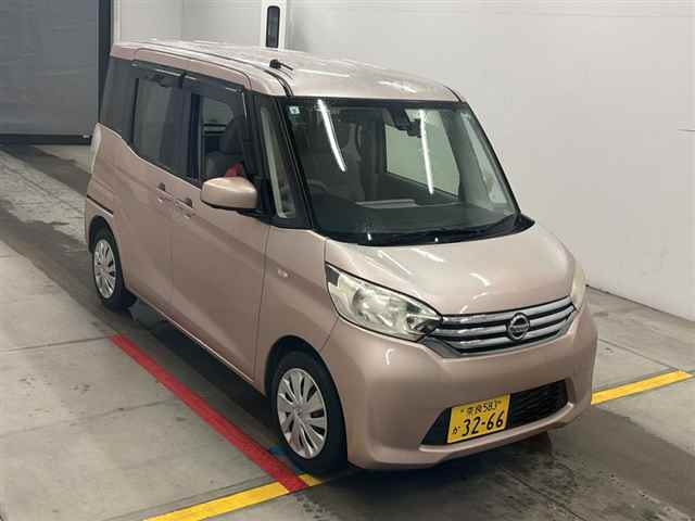 NISSAN DAYZ ROOX 2015