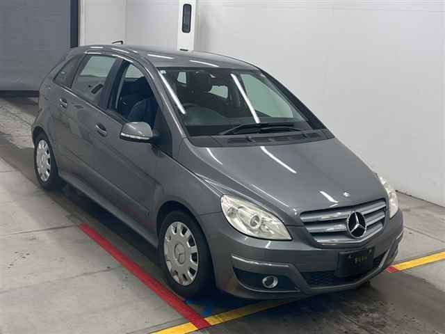 MERCEDES BENZ B CLASS