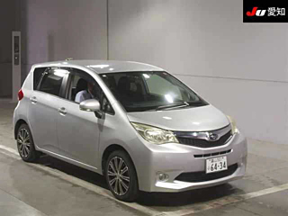 SUBARU TREZIA 2010
