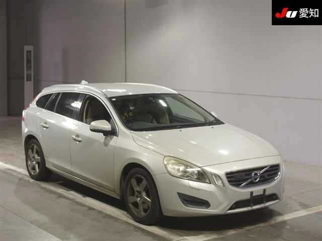 VOLVO V60 2012
