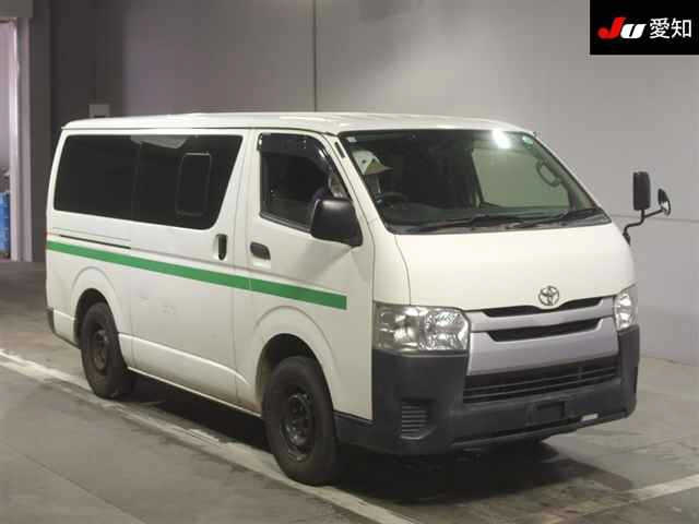 TOYOTA REGIUS ACE VAN 2017
