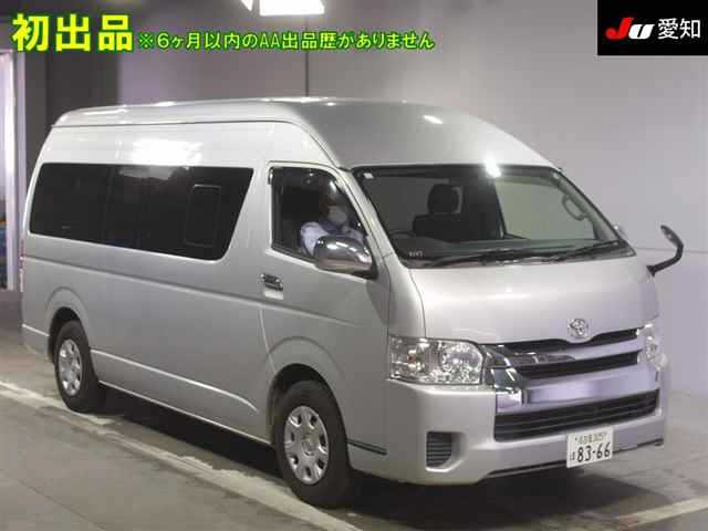 TOYOTA HIACE 2017