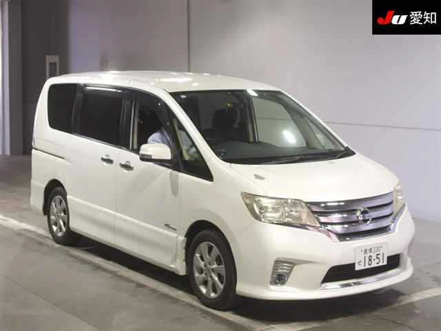 NISSAN SERENA