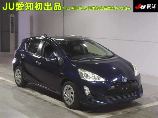 TOYOTA AQUA 2016