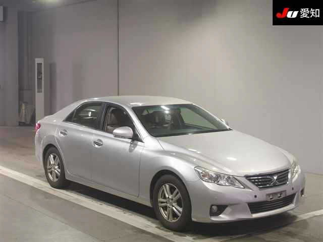 TOYOTA MARK X 2010