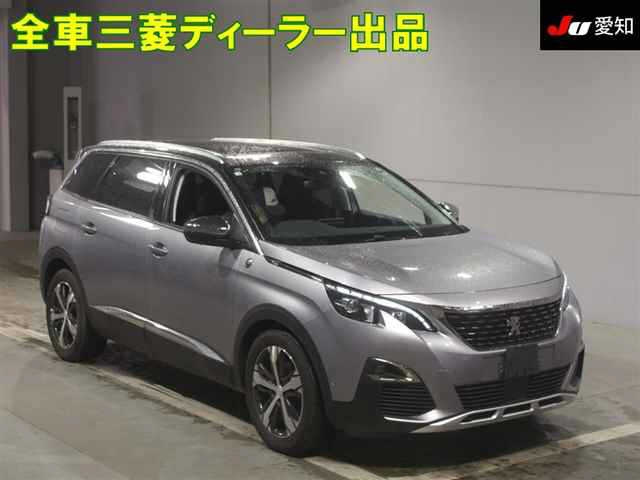 PEUGEOT 5008 2020