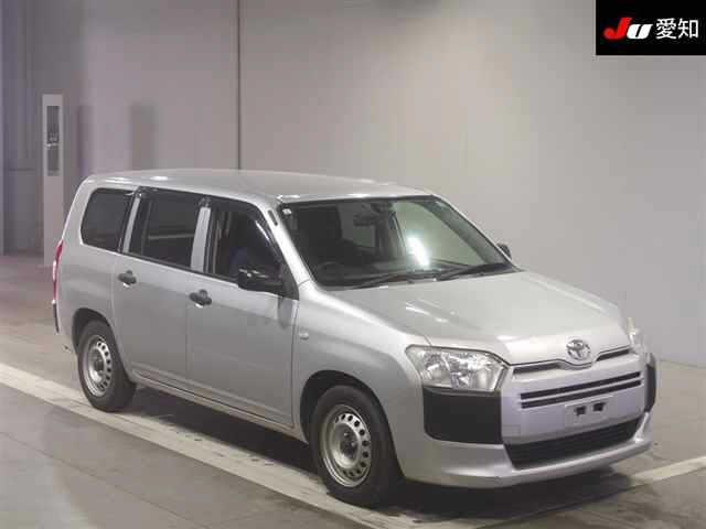 TOYOTA PROBOX 2018