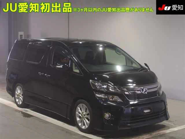 TOYOTA VELLFIRE 2013